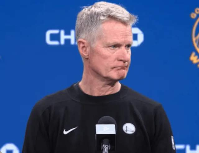 开云下载-胜国王采访！科尔更新三伤员，格林展望附加赛，库里爆赞巴锡作用|斯蒂芬·库里|德雷蒙德·格林|勇士|洛杉矶湖人队|艾尔-霍福德_新浪体育_新浪新闻